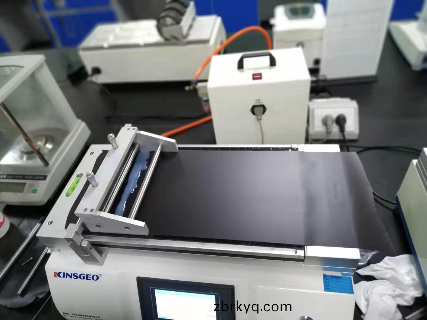 真(zhen)空(kong)塗佈(bu)機(ji)