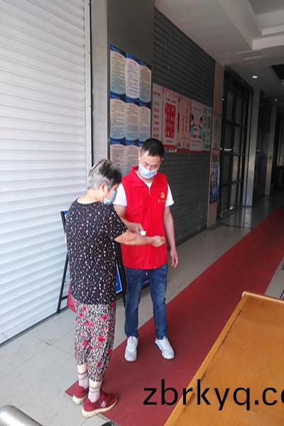 無錫(xi)神(shen)衝響應(ying)陽(yang)山(shan)鎮(zhen)黨委(wei)號召，加入(ru)“桃業(ye)先(xian)鋒”黨(dang)員誌願者活(huo)動