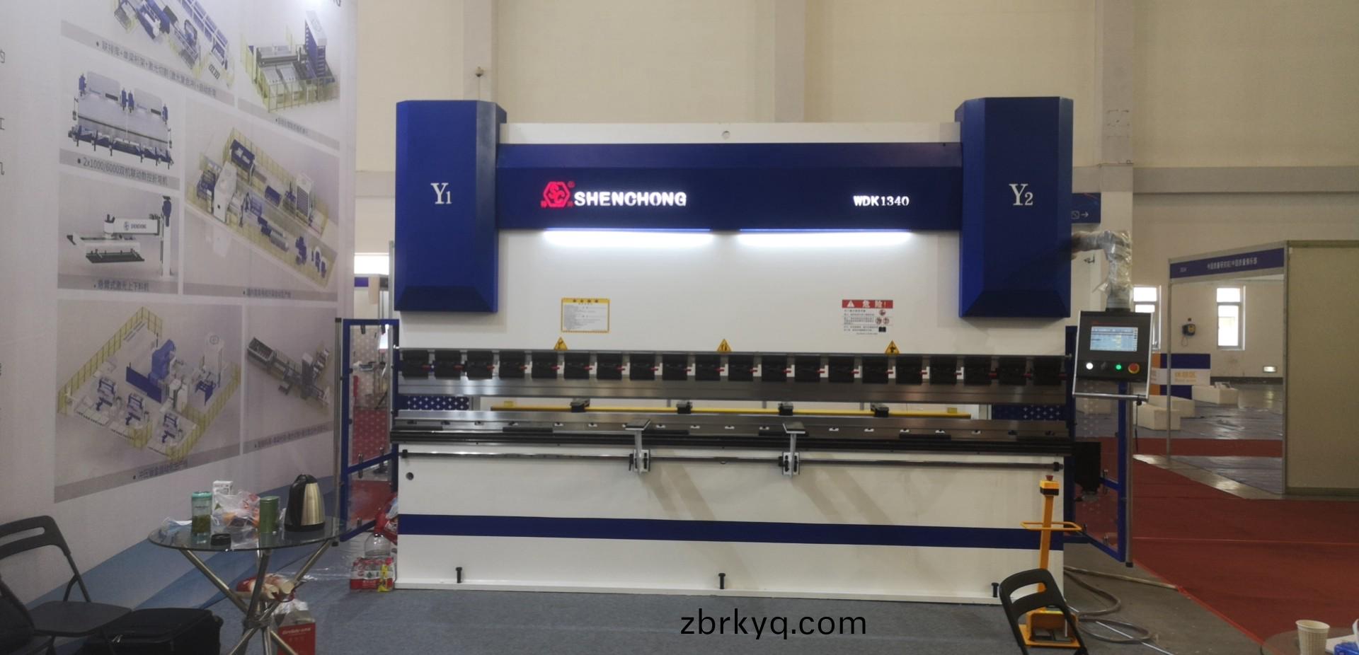 數控(kong)折(zhe)彎機(ji),折彎(wan)機廠傢(jia),數(shu)控剪(jian)闆機 數(shu)控折彎(wan)機,折(zhe)彎(wan)機廠傢,數(shu)控(kong)剪闆(ban)機