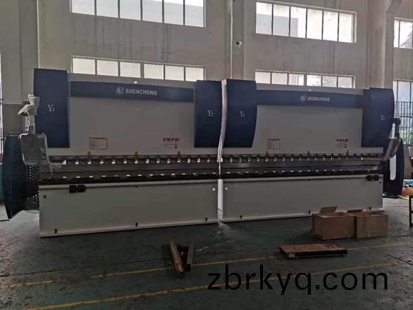 無錫神(shen)衝(chong)數(shu)控(kong)折(zhe)彎(wan)機(ji) 無(wu)錫(xi)神(shen)衝(chong)數(shu)控(kong)折彎機