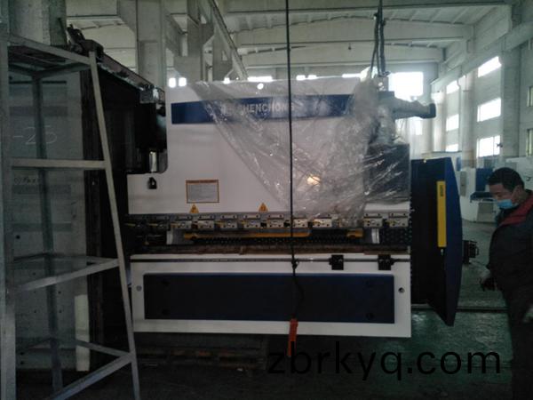 馬(ma)其頓(dun) | 80TX2500數控(kong)折彎(wan)機(ji)折(zhe)彎(wan)機(ji) 馬其頓 | 80TX2500數控折(zhe)彎機(ji)折彎(wan)機