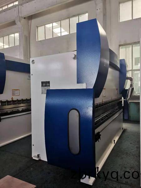 160噸4米高(gao)速(su)數(shu)控折(zhe)彎機(ji)