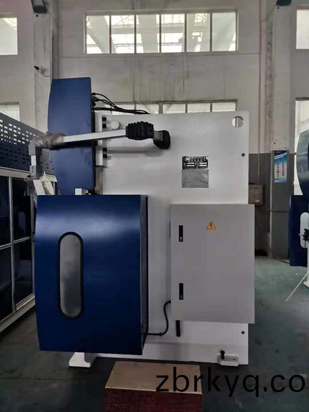 多軸(zhou)數控(kong)折彎機(ji) 多(duo)軸(zhou)數控(kong)折彎機(ji)