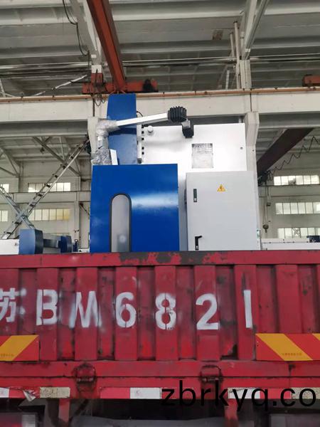 小型(xing)63T×2500數控(kong)折(zhe)彎機