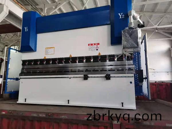 100TⅩ3200高(gao)精度(du)數控(kong)折彎(wan)機(ji) 100TⅩ3200高(gao)精(jing)度數控(kong)折彎(wan)機