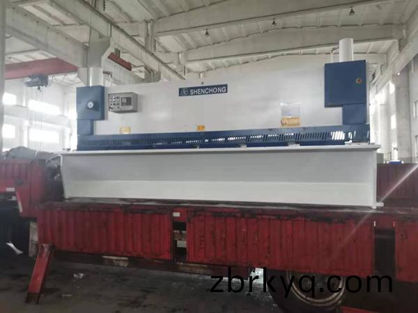 6x4米(mi)高(gao)速剪(jian)闆(ban)機(ji) 6x4米高(gao)速剪(jian)闆機(ji)