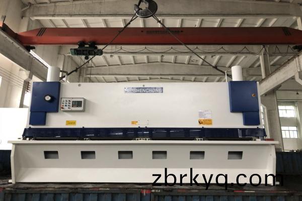 數(shu)控(kong)折彎機,數控剪(jian)闆機,數(shu)控(kong)折彎機廠傢,數控剪闆(ban)機廠(chang)傢 數控折彎機(ji),數(shu)控(kong)剪闆(ban)機,數控折彎(wan)機(ji)廠傢,數(shu)控(kong)剪(jian)闆機(ji)廠(chang)傢