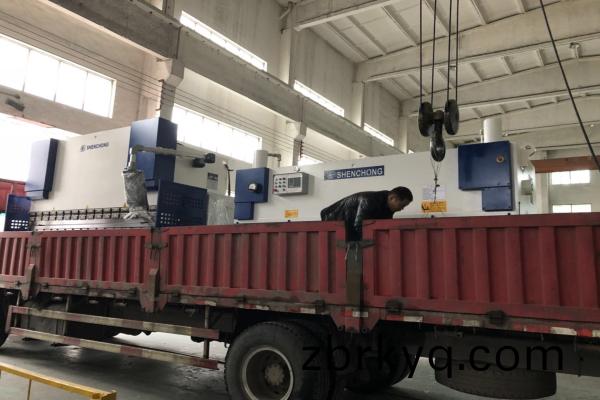 無(wu)錫銷(xiao)售(shou)剪(jian)闆機折(zhe)彎(wan)機.jpg 無錫銷售(shou)剪闆(ban)機折彎機.jpg