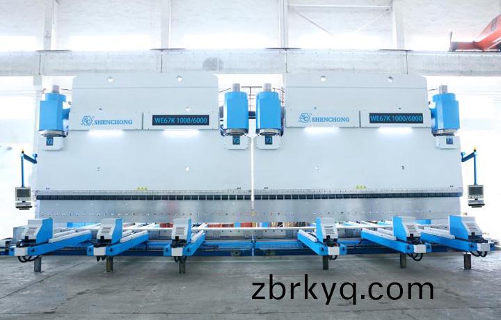 雙(shuang)機(ji)聯動(dong)數(shu)控折彎(wan)機1000T6000×2雙(shuang)機(ji)聯動ESA550,16軸(zhou)齣(chu)口(kou).jpg 雙(shuang)機(ji)聯(lian)動數控折彎機1000T6000×2雙(shuang)機聯(lian)動ESA550,16軸(zhou)齣(chu)口(kou).jpg