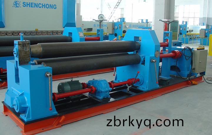 水平(ping)下(xia)調數(shu)控捲(juan)闆(ban)機SW11X-B-8X2000 -B-16X2000.jpg 水(shui)平下(xia)調(diao)數控(kong)捲(juan)闆機SW11X-B-8X2000 -B-16X2000.jpg