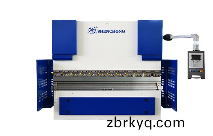 63T/2.5M 珠寶展示櫃伺(ci)服泵(beng)控折(zhe)彎機(ji) 63T/2.5M 珠寶展示櫃(gui)伺服泵控(kong)折(zhe)彎(wan)機