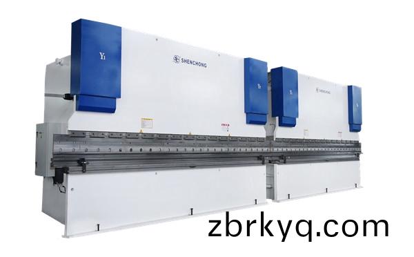 大型雙機(ji)聯動(dong)數(shu)控折(zhe)彎(wan)機(ji)技(ji)術(shu)註(zhu)意(yi)事(shi)項(xiang)有(you)哪些?