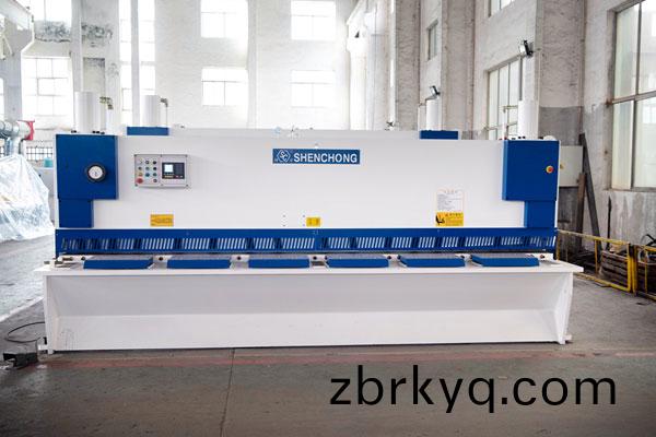 簡(jian)易數(shu)控(kong)液(ye)壓(ya)剪(jian)闆(ban)機(ji)