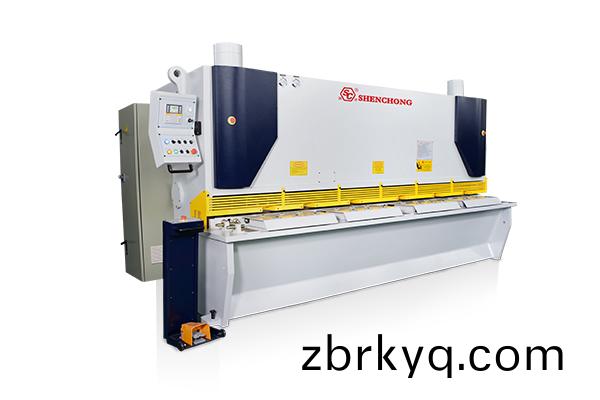 高(gao)精度(du)數控剪(jian)闆(ban)機