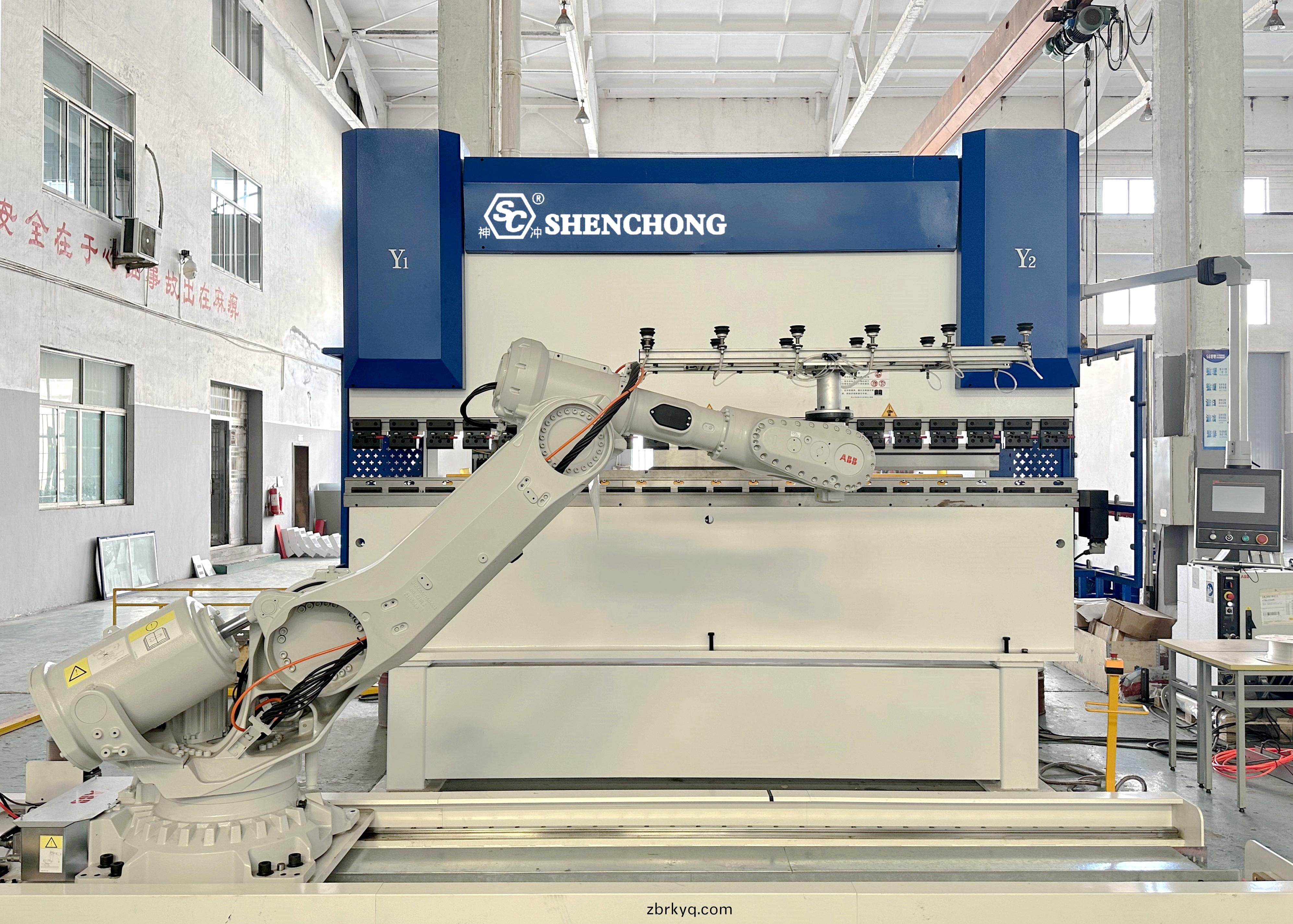 折(zhe)彎(wan)機(ji)器(qi)人