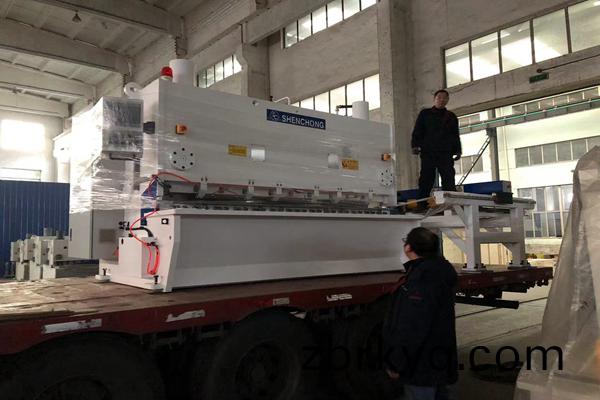 剪(jian)闆(ban)機(ji)