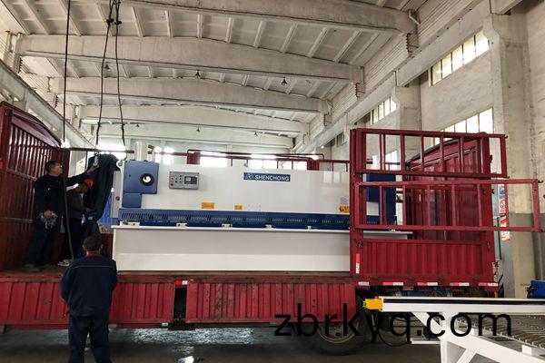 數(shu)控剪(jian)闆機(ji)