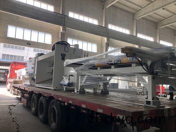 剪(jian)闆(ban)機(ji)